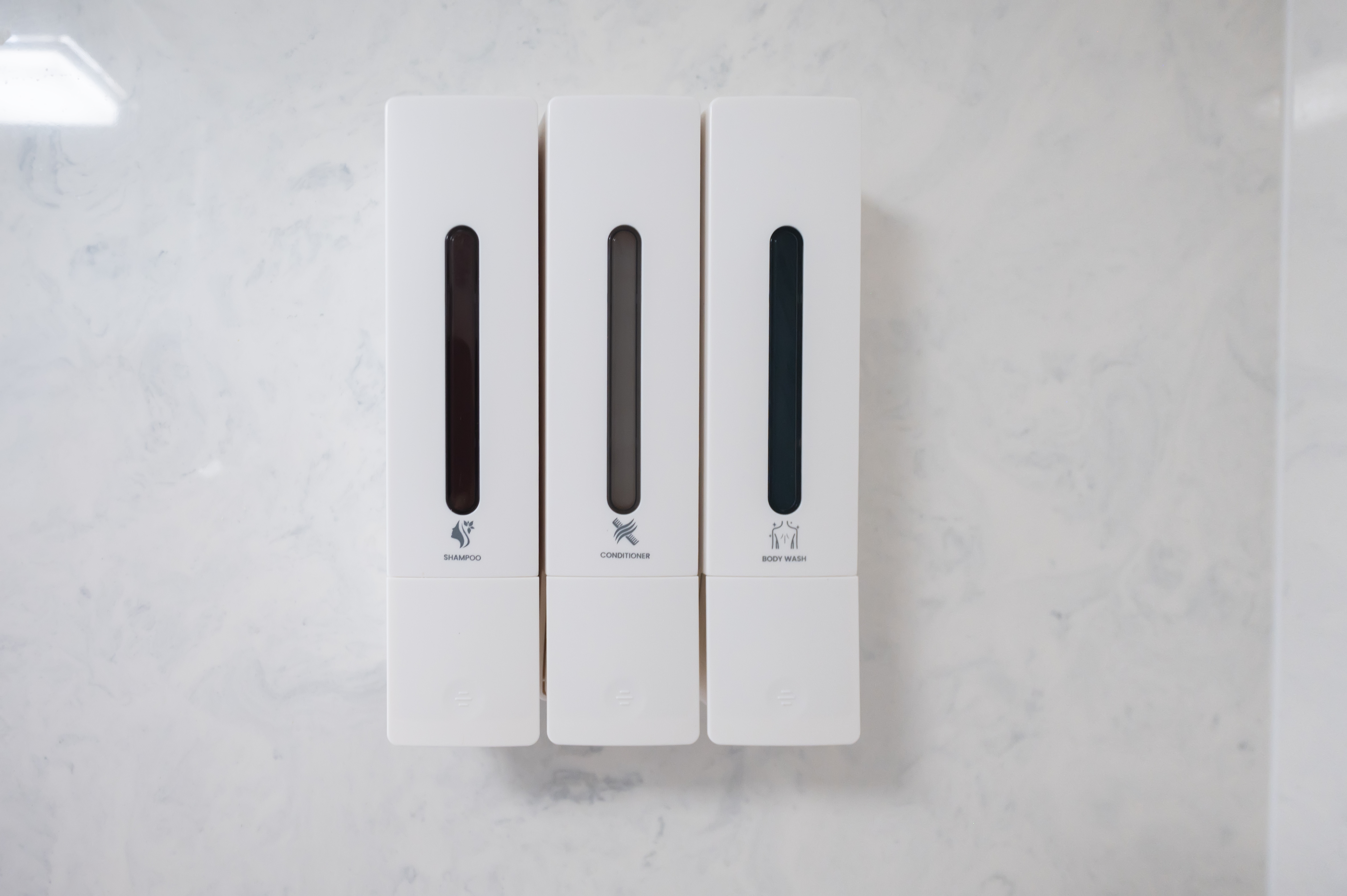 shampoo, conditioner, body wash included