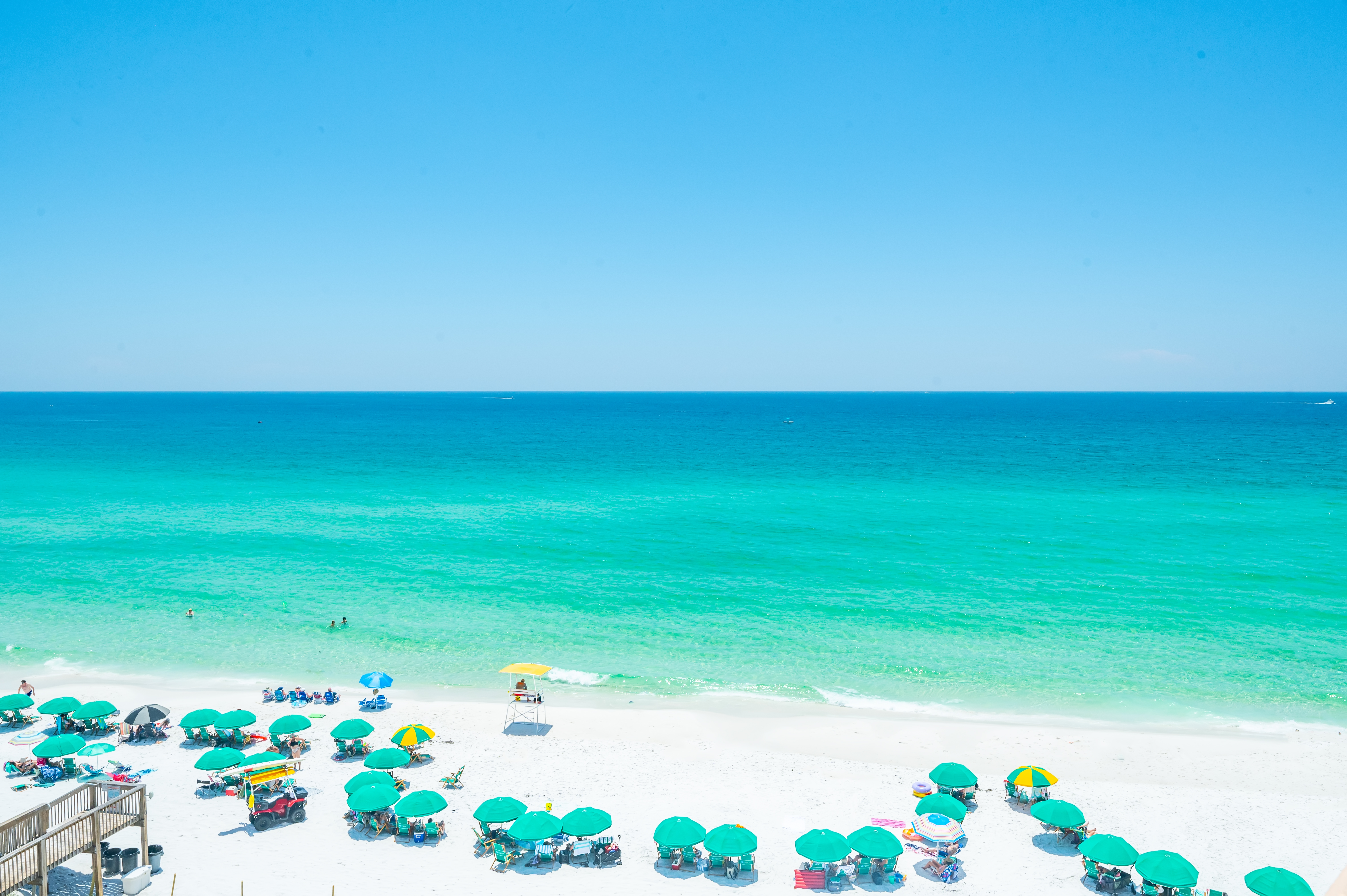 900ft private beach