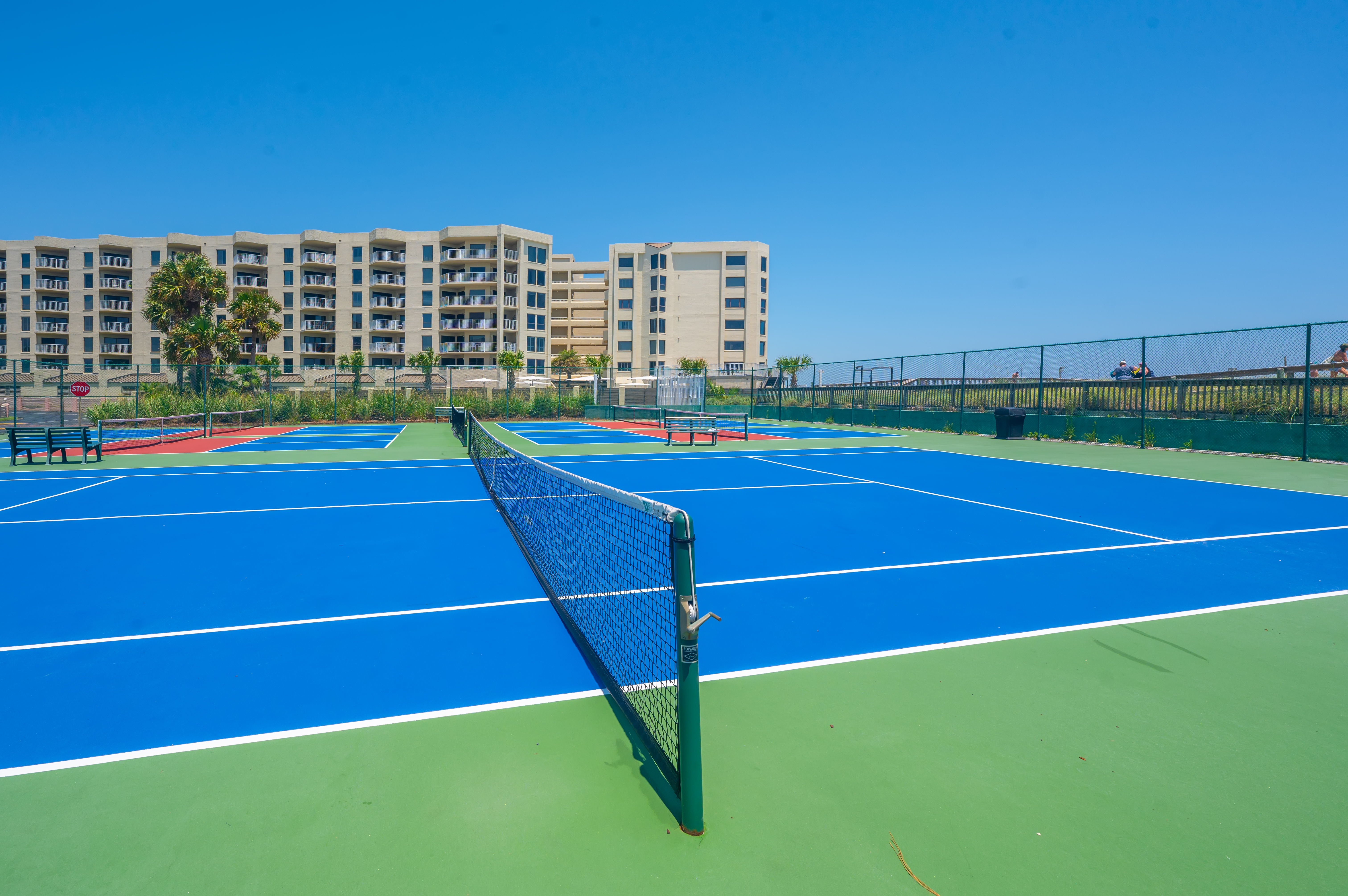 tennis and pickleball courts